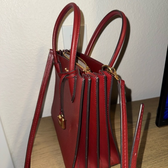 Michael Kors crossbody tote - Picture 8 of 8